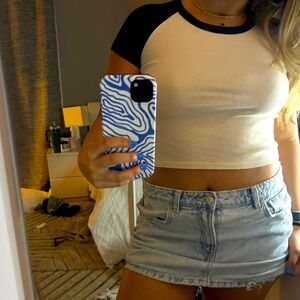 Cute PacSun Baseball crop top!! Super cute and comfortable